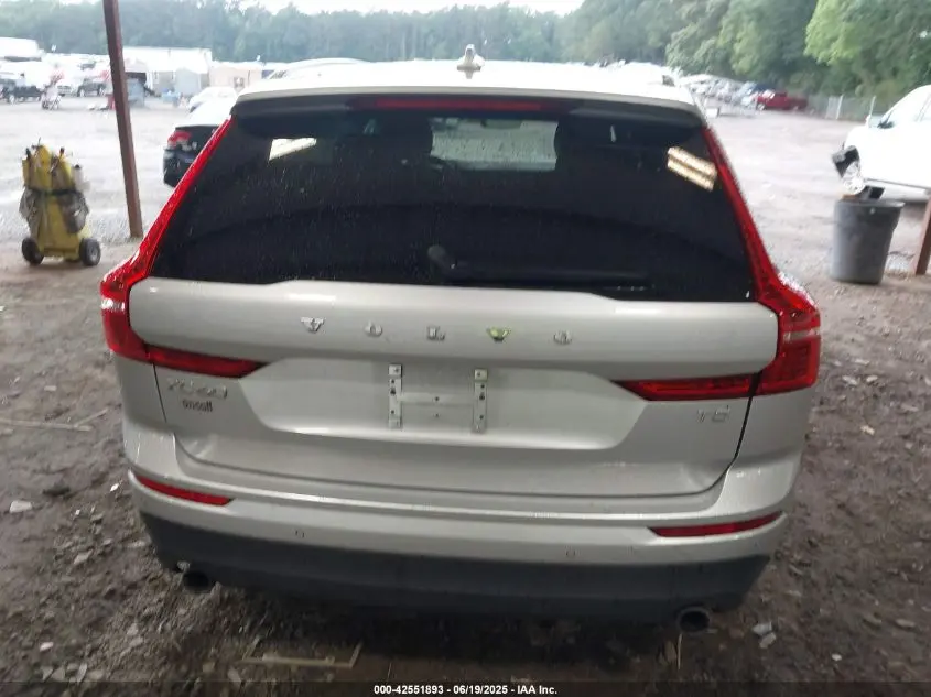 2020 VOLVO XC60 T5 MOMENTUM