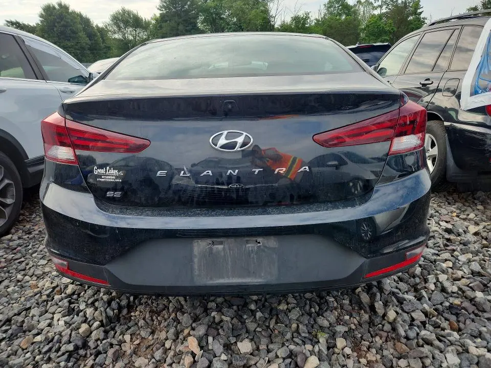 2020 HYUNDAI ELANTRA SE  