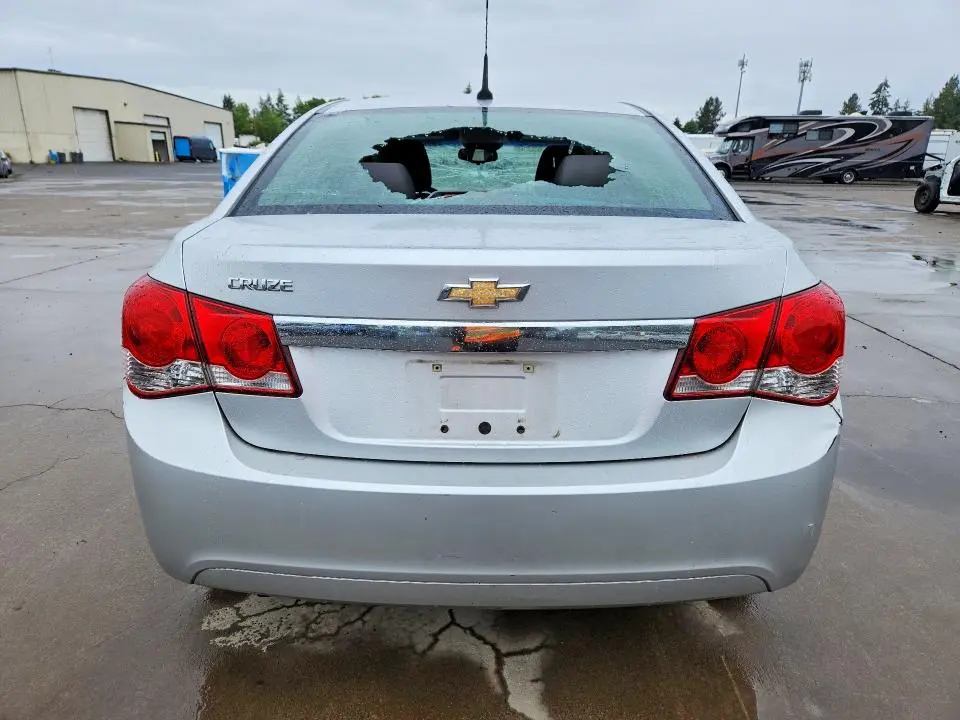 2012 CHEVROLET CRUZE LS  