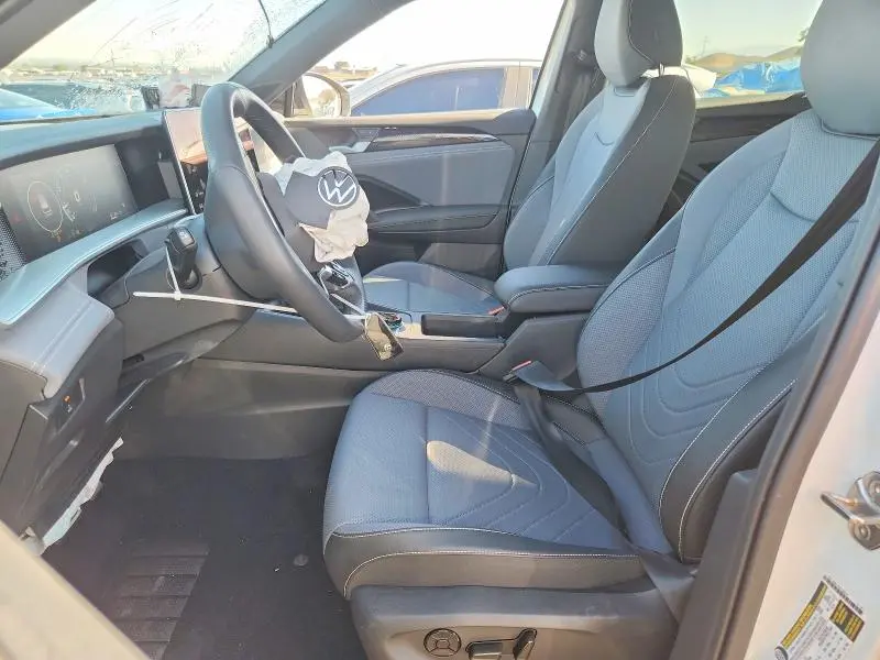 2025 VOLKSWAGEN TIGUAN SE R-LINE BLACK  
