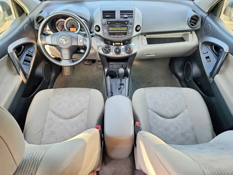 2010 TOYOTA RAV4 BASE  