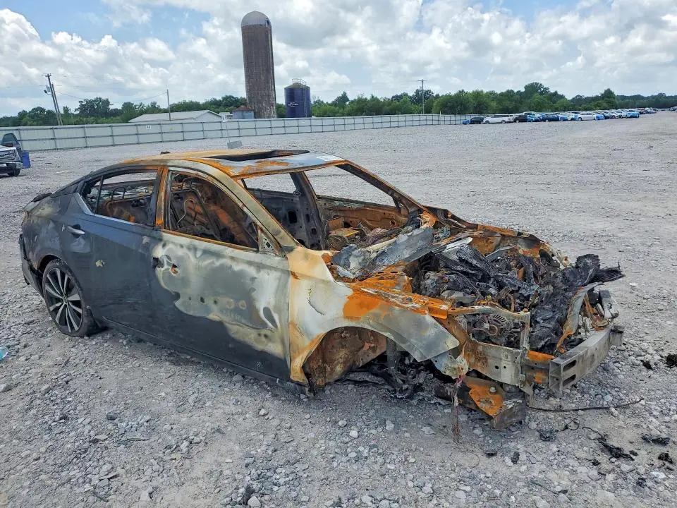 2019 NISSAN ALTIMA PLATINUM  