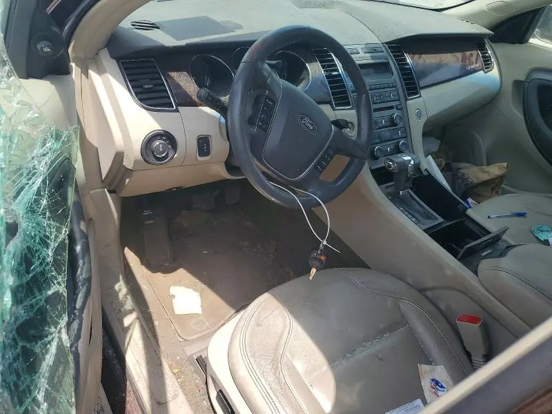 2010 FORD TAURUS SEL  