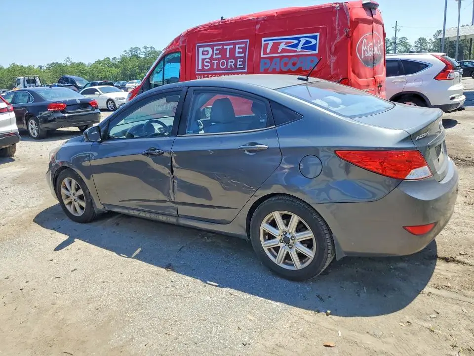 2012 HYUNDAI ACCENT GLS  