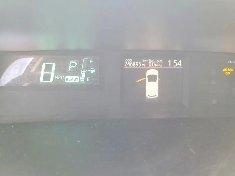 2013 TOYOTA PRIUS C TWO  