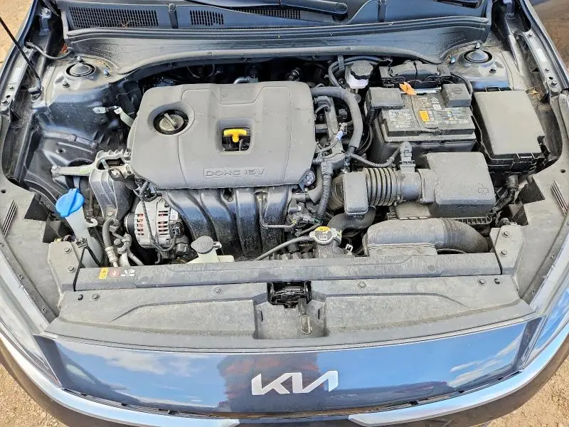 2024 KIA FORTE GT LINE  