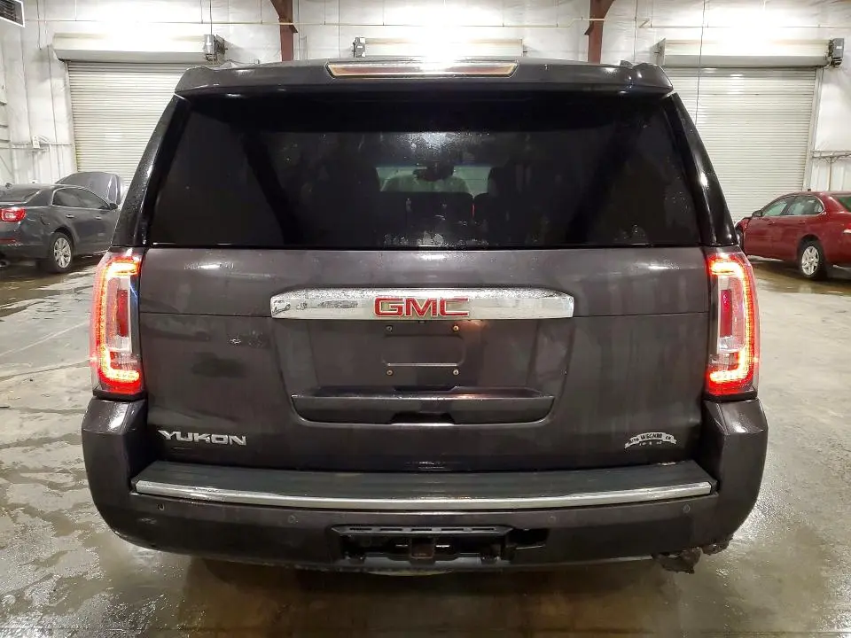 2015 GMC YUKON DENALI  