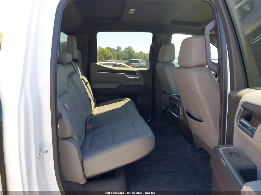 2023 GMC SIERRA 1500 4WD  SHORT BOX SLT