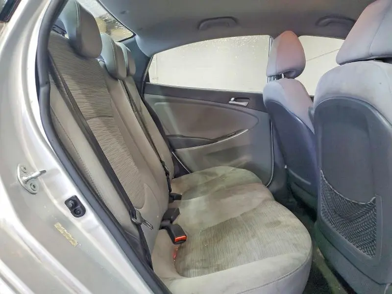 2015 HYUNDAI ACCENT GLS  