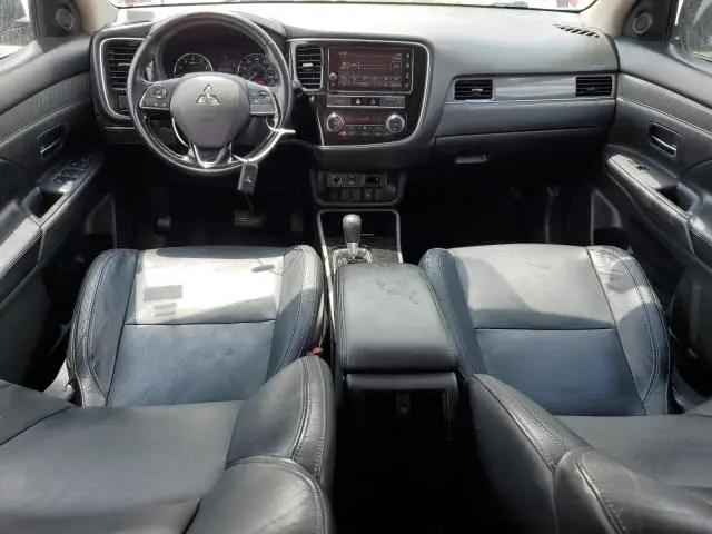 2019 MITSUBISHI OUTLANDER SE  