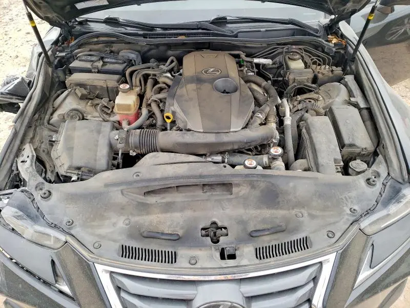 2018 LEXUS IS 300 BASE  