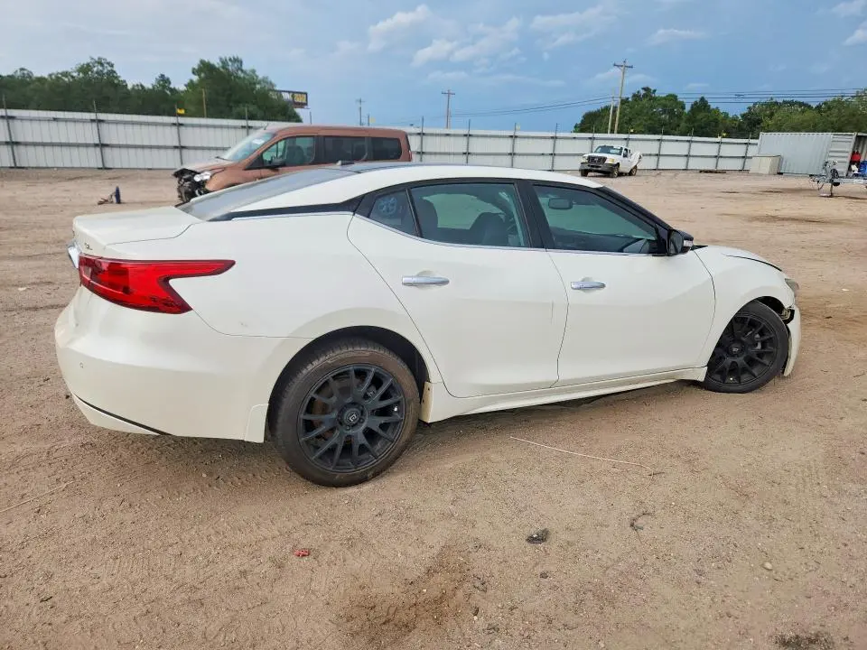 2017 NISSAN MAXIMA 3.5 SL  