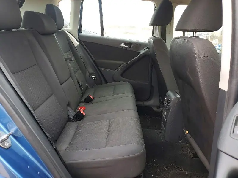 2017 VOLKSWAGEN TIGUAN S  