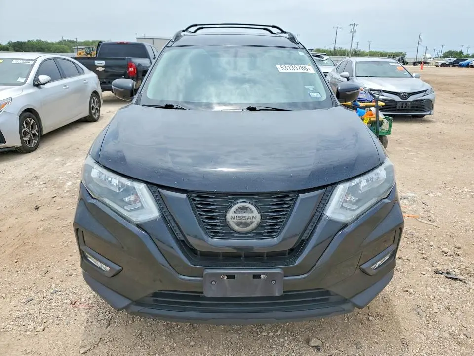 2018 NISSAN ROGUE SV  