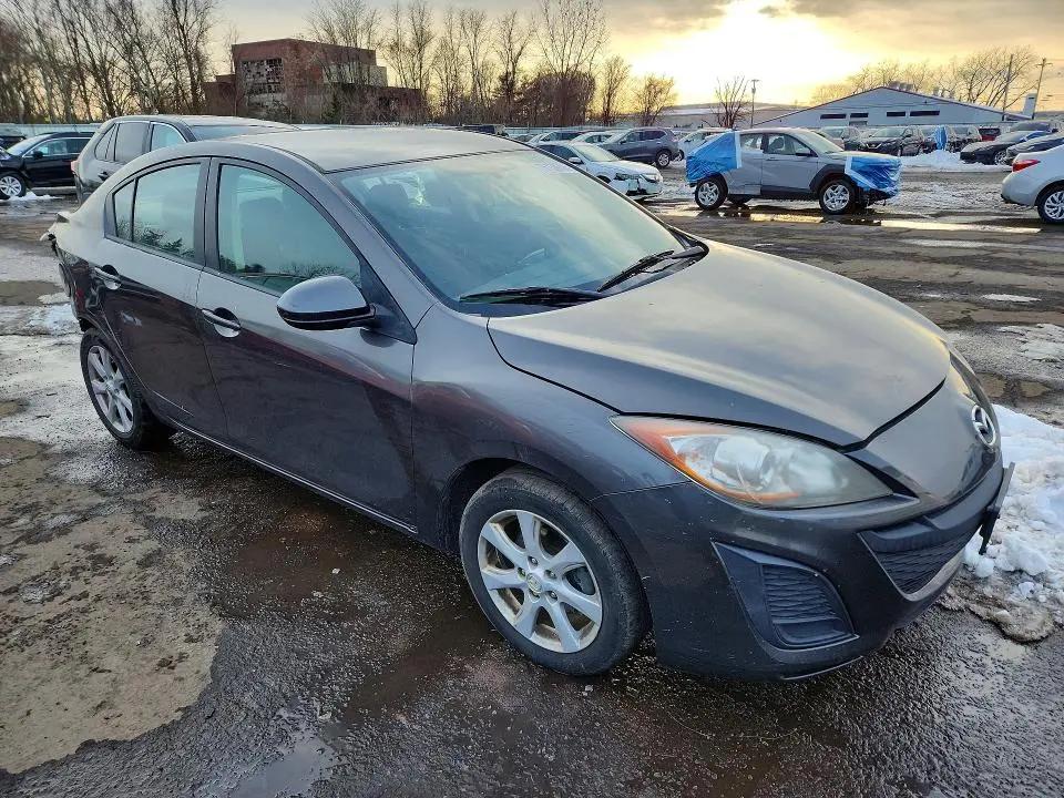 2010 MAZDA 3 I  