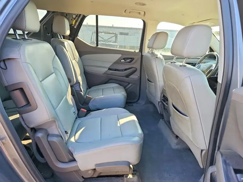2019 CHEVROLET TRAVERSE LT  