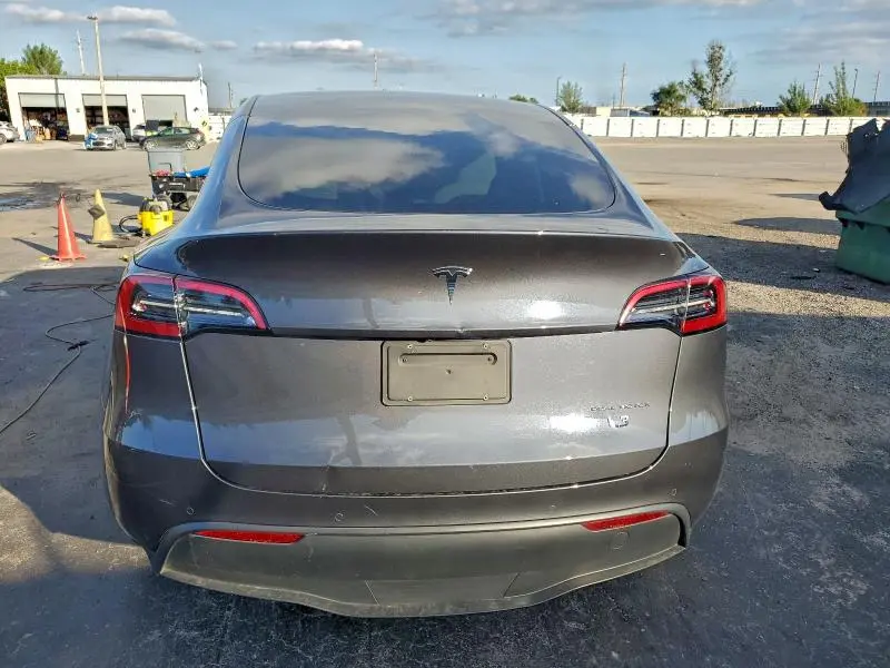 2021 TESLA MODEL Y   