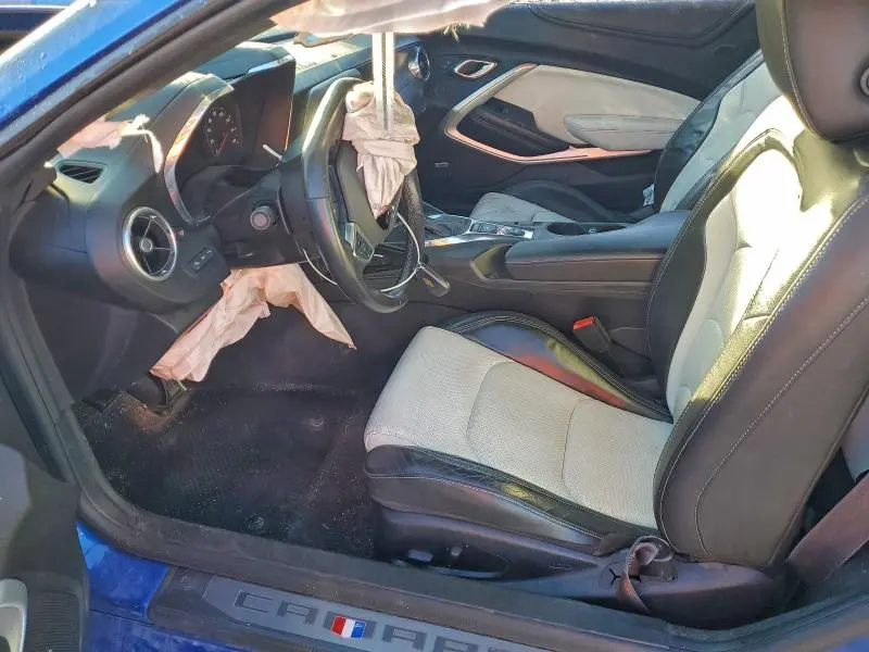 2017 CHEVROLET CAMARO LT  