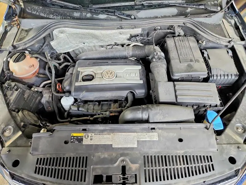 2013 VOLKSWAGEN TIGUAN S  