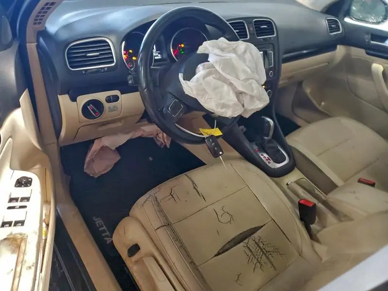 2013 VOLKSWAGEN JETTA TDI  