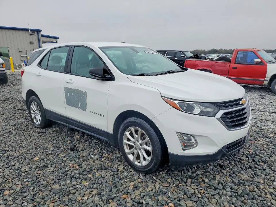 2019 CHEVROLET EQUINOX LS  