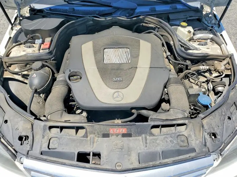 2011 MERCEDES-BENZ C 300  
