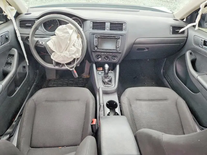 2015 VOLKSWAGEN JETTA BASE  