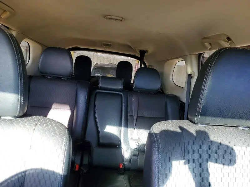 2015 MITSUBISHI OUTLANDER SE  