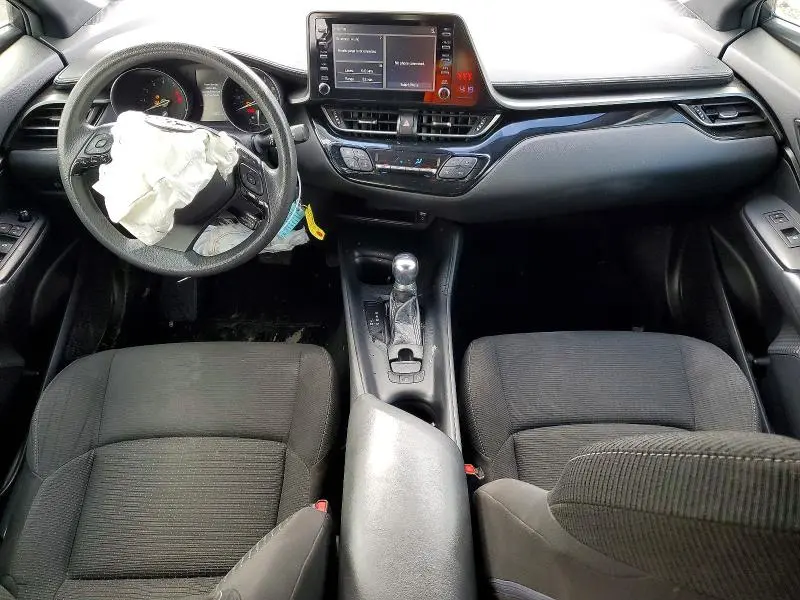 2019 TOYOTA C-HR LE  