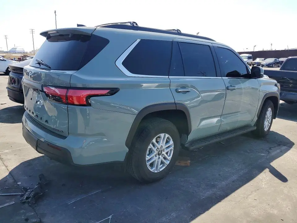 2025 TOYOTA SEQUOIA SR5  