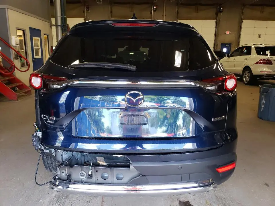 2022 MAZDA CX-9 TOURING  