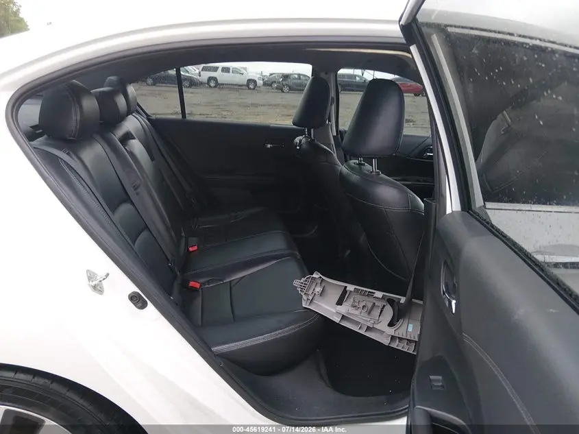2015 HONDA ACCORD SPORT