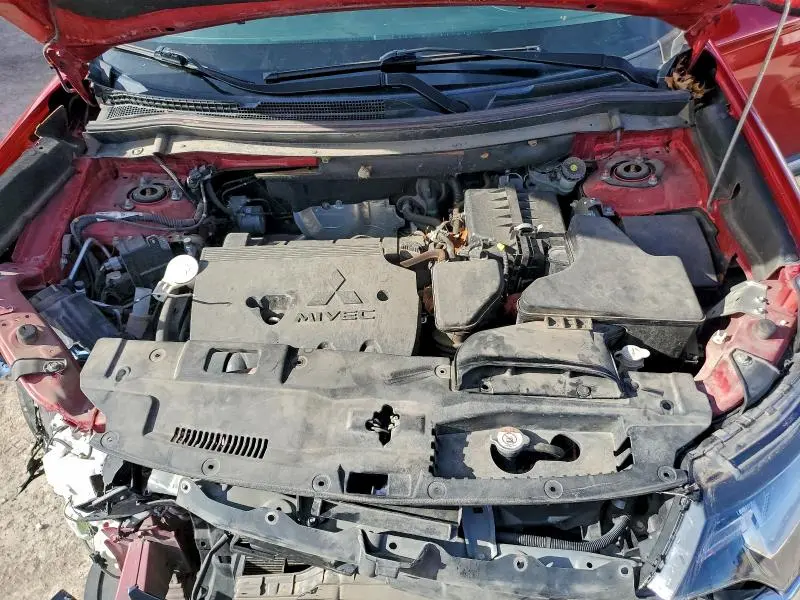 2018 MITSUBISHI OUTLANDER SE  