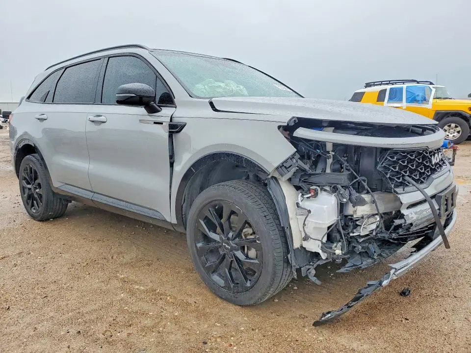 2023 KIA SORENTO SX  