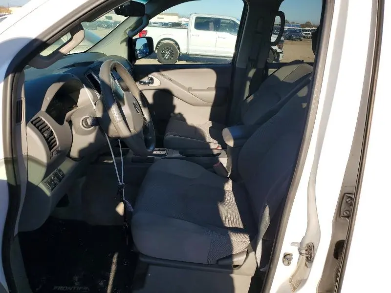 2012 NISSAN FRONTIER S  