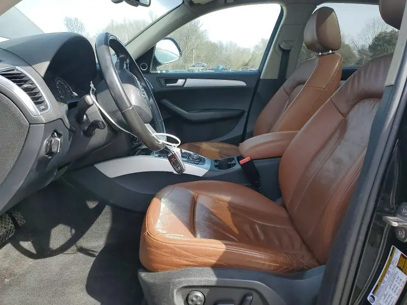 2011 AUDI Q5 PREMIUM PLUS  