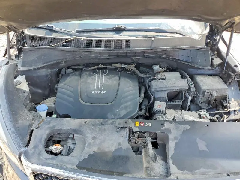 2017 KIA SORENTO LX V6  
