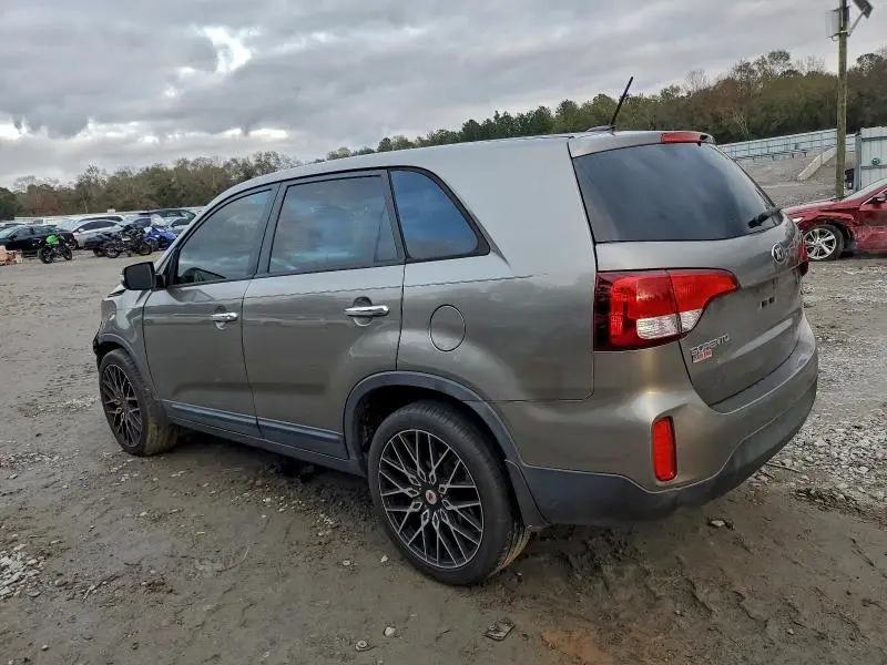 2015 KIA SORENTO LX  