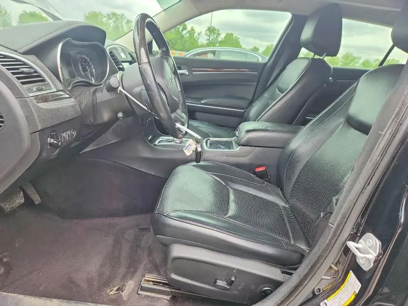 2016 CHRYSLER 300C   