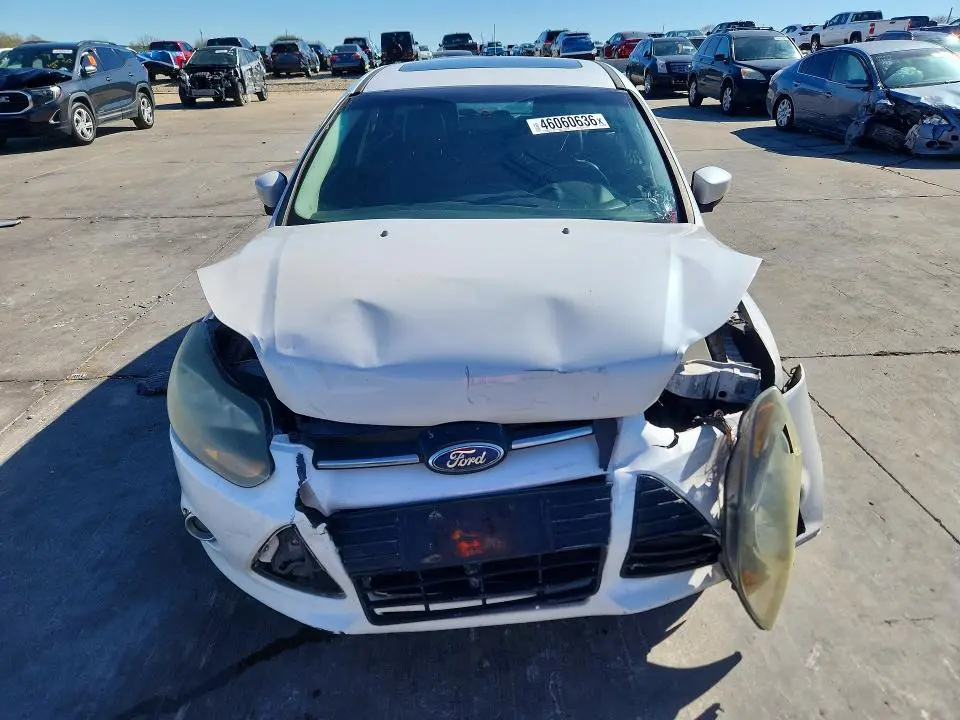 2014 FORD FOCUS TITANIUM  