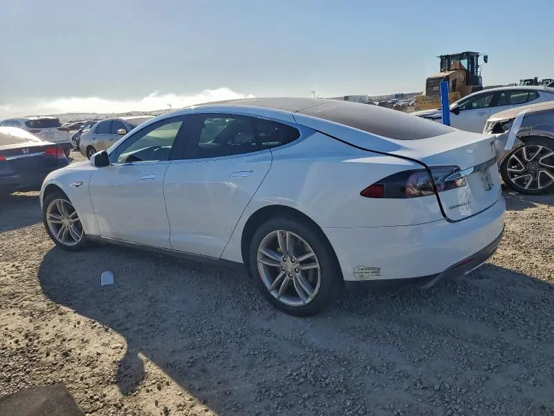 2013 TESLA MODEL S   