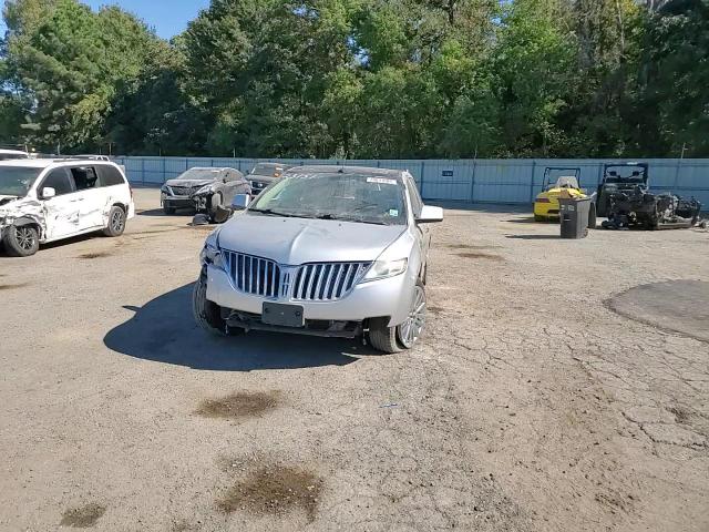 2011 LINCOLN MKX 