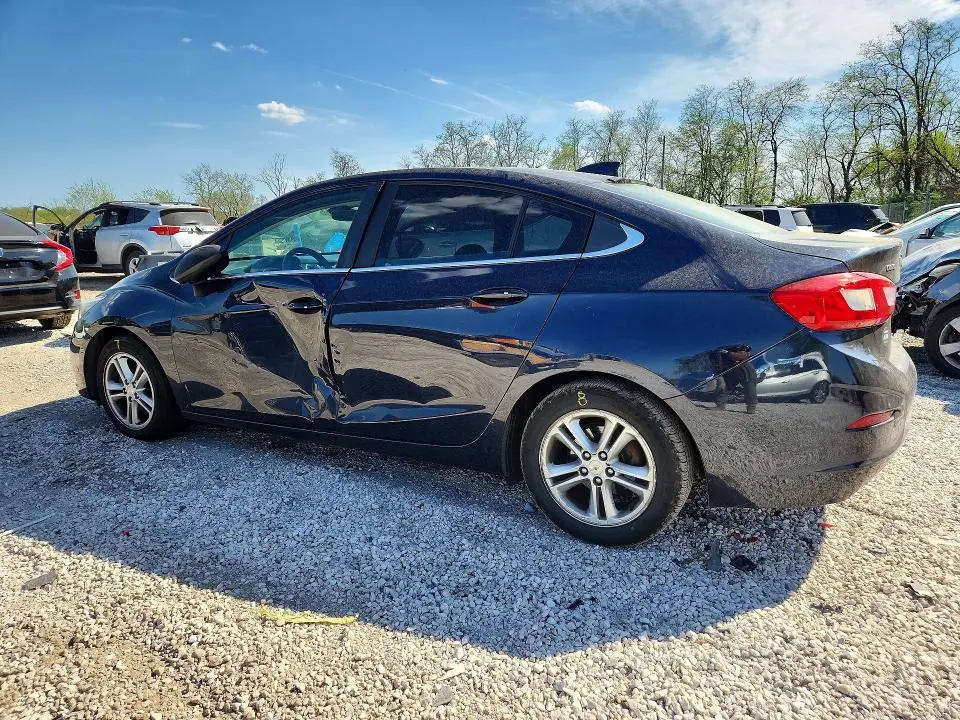 2016 CHEVROLET CRUZE LT  