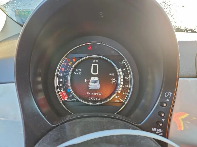 2018 FIAT 500 LOUNGE  