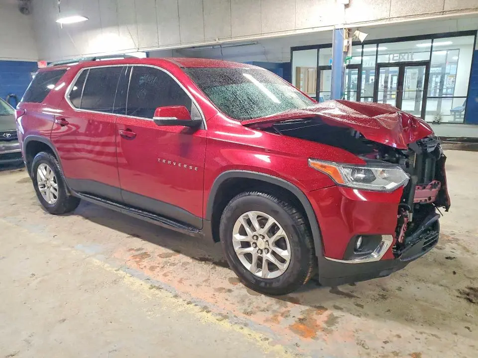 2021 CHEVROLET TRAVERSE LT  