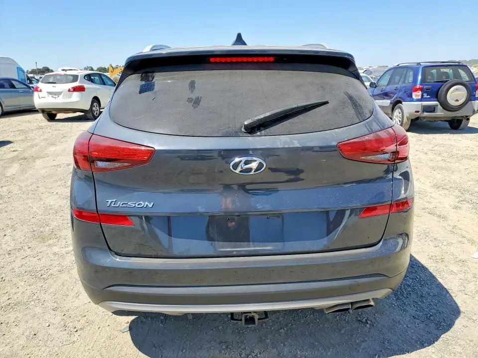 2020 HYUNDAI TUCSON SEL  
