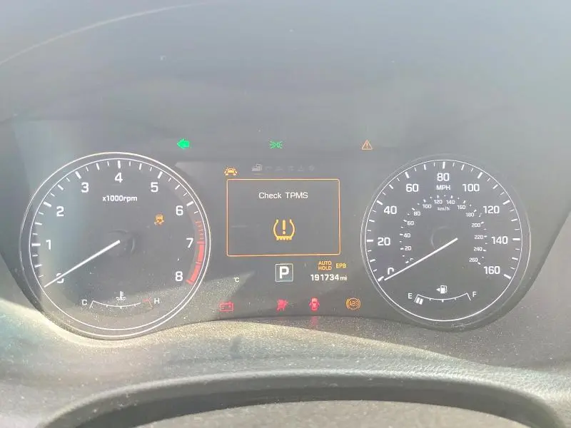 2016 HYUNDAI GENESIS 3.8L  