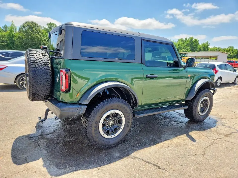 2022 FORD BRONCO BASE  
