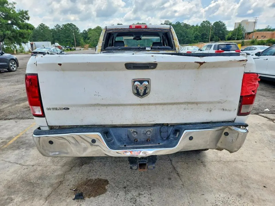 2018 RAM 2500 ST  