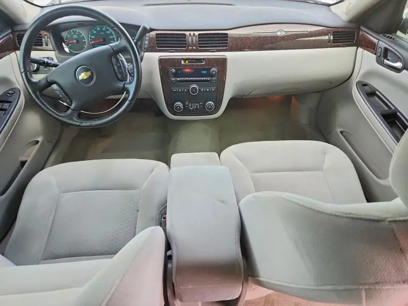 2013 CHEVROLET IMPALA LT  
